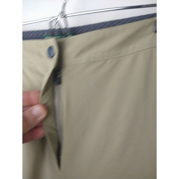 L.L. Bean Woman's 16 Tan Cargo Hiking Adjustable Ankle Flat Front Traveling... - Picture 7 of 12